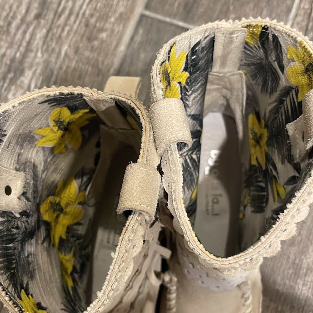 European boots - Picture 5 of 5